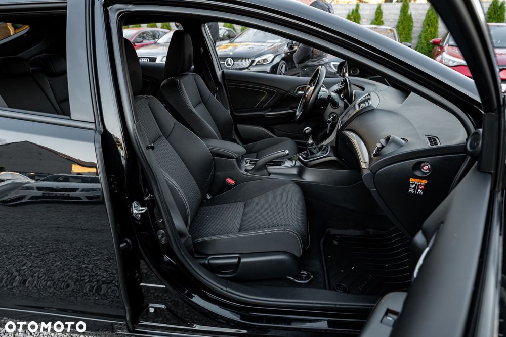 Honda Civic 1.8 i-VTEC Sport - 26