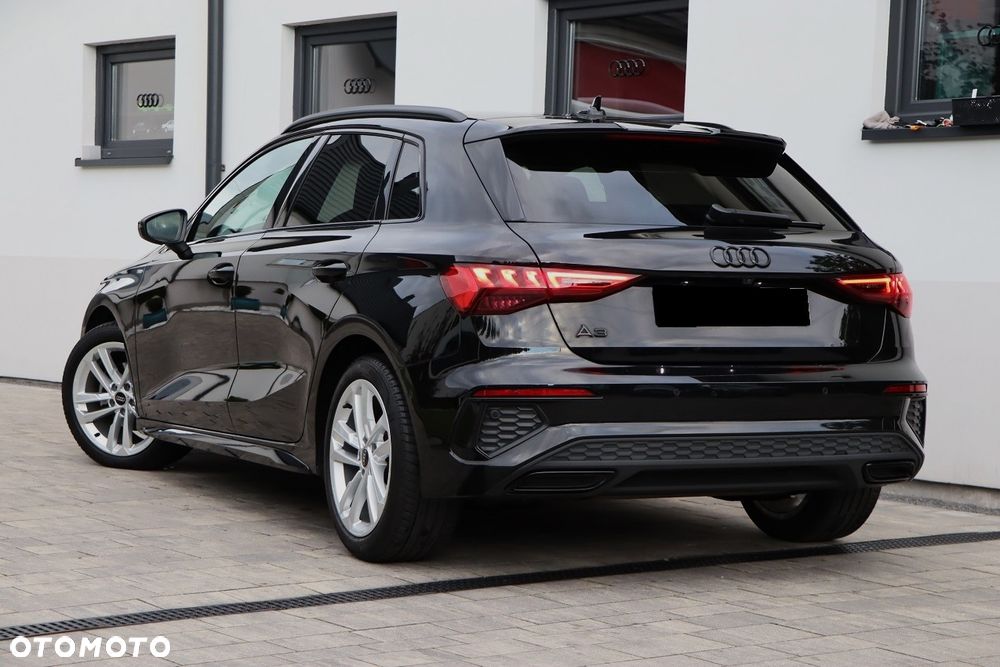 Audi A3 Sportback - 8