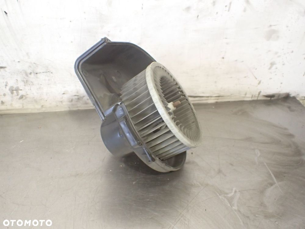 WENTYLATOR NAWIEWU SKODA FABIA II 1.4MPI 6Q1819015 - 2