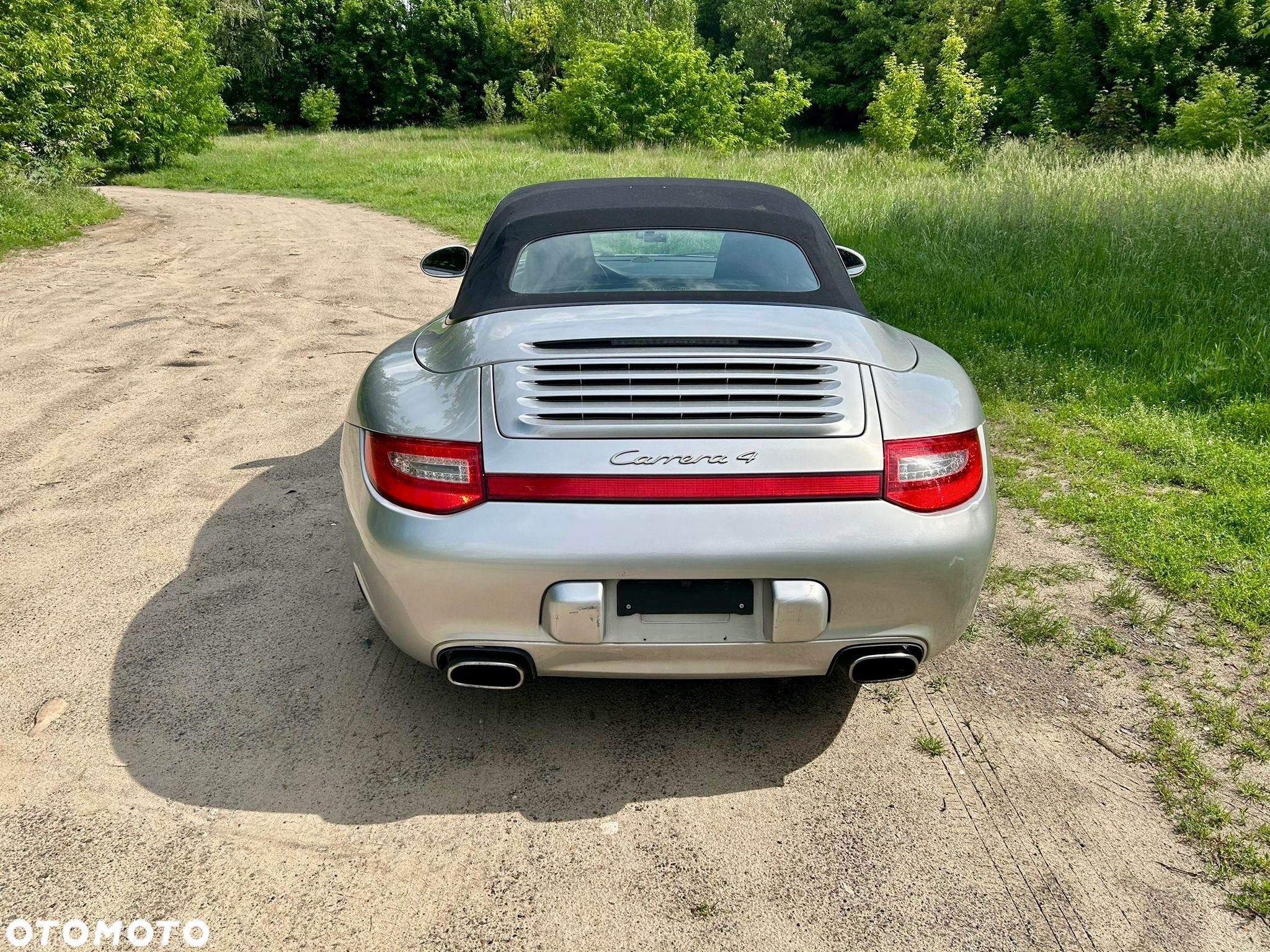 Porsche 911 Carrera 4 Cabriolet - 1