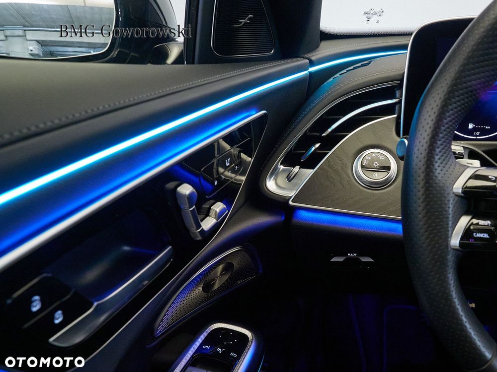 Mercedes-Benz Klasa E - 19