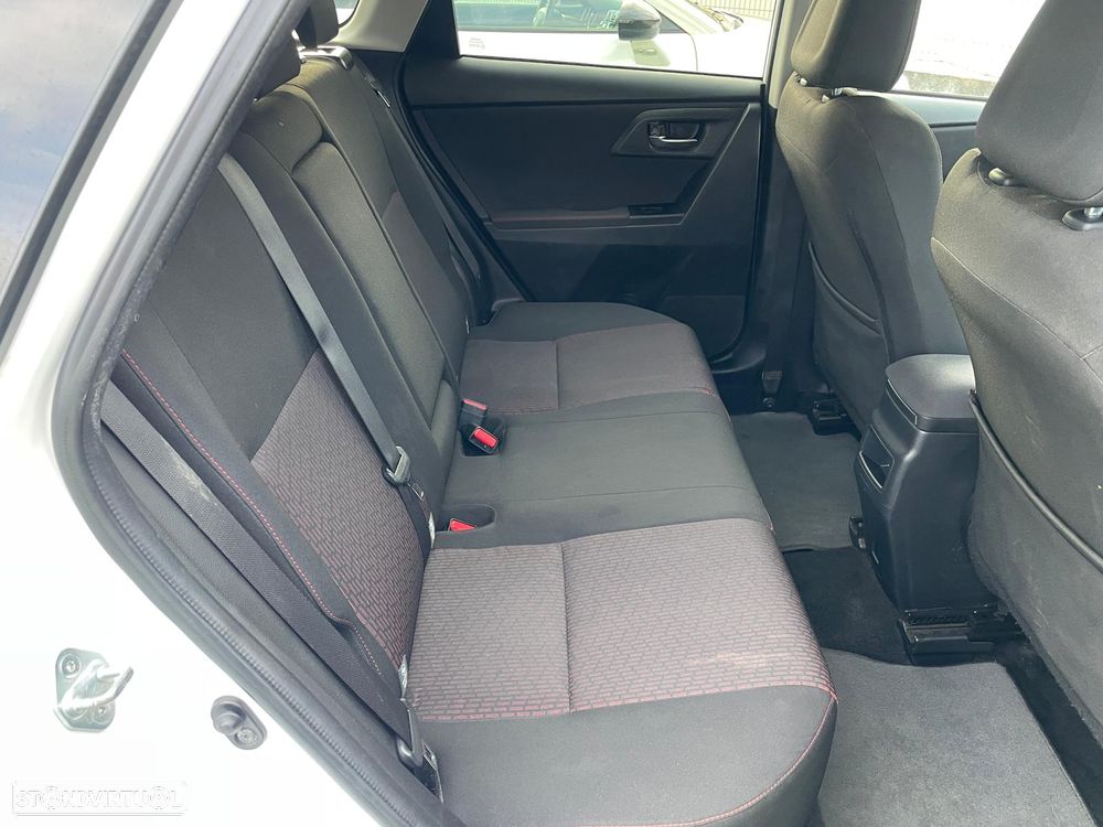 Toyota Auris Touring Sports 1.4 D-4D Active+AC - 8