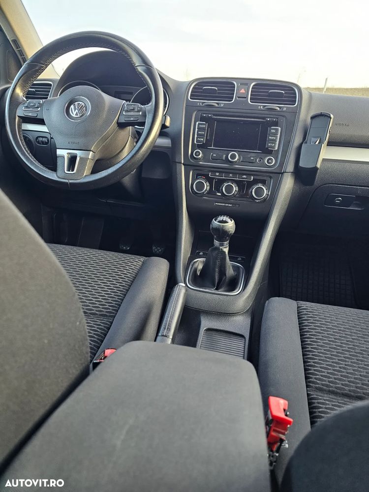 Volkswagen Golf 1.6 TDI BlueMotion Technology DPF Comfortline - 15