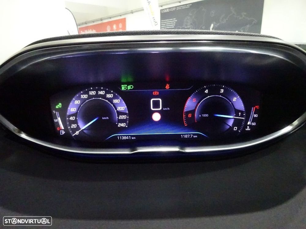 Peugeot 5008 1.5 BlueHDi GT Line - 15