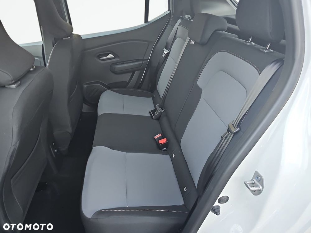 Dacia Sandero Stepway - 13