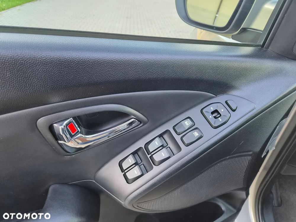 Hyundai ix35 2.0 2WD Style - 25