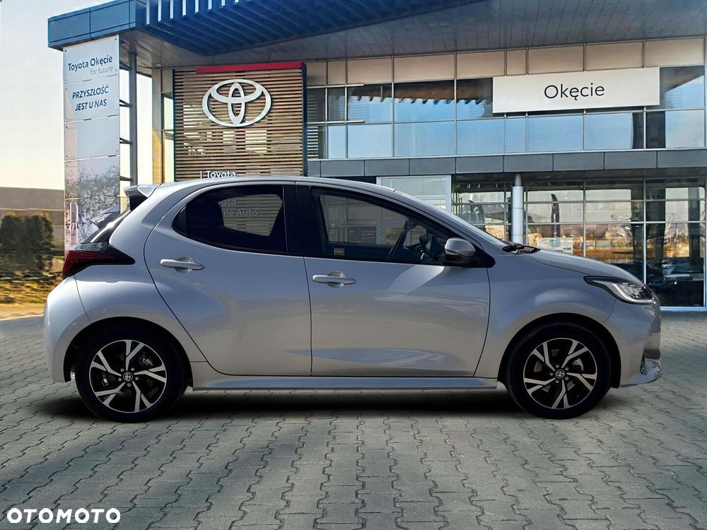 Toyota Yaris Hybrid 1.5 Style - 8