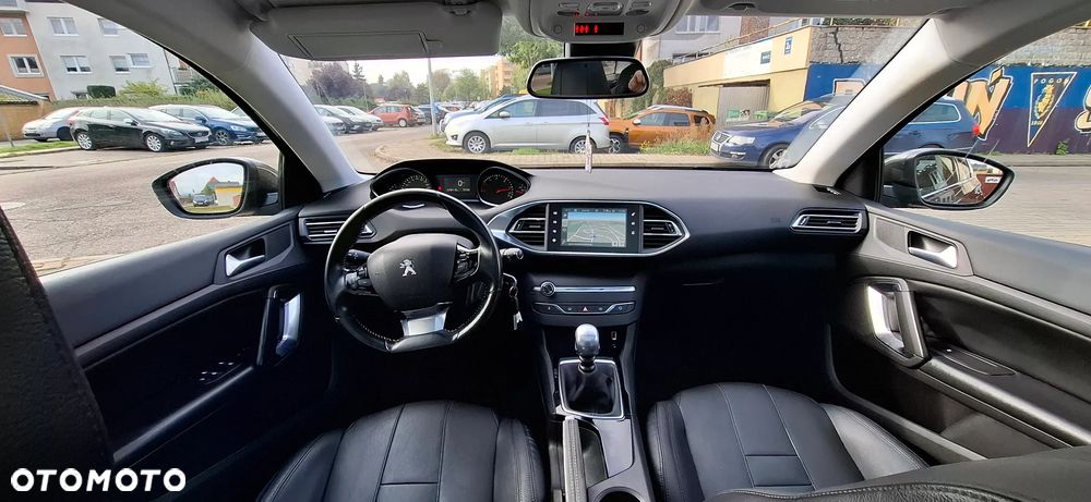 Peugeot 308 SW BlueHDi 120 Stop & Start Business-Line - 10