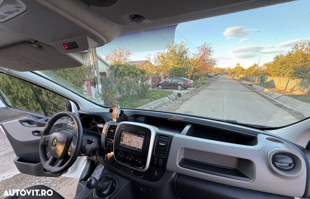 Renault Trafic ENERGY dCi 125 Grand Combi Expression - 24