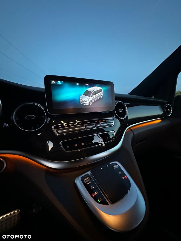 Mercedes-Benz Klasa V 300 d 9G-Tronic Avantgarde (ekstra dł) - 16