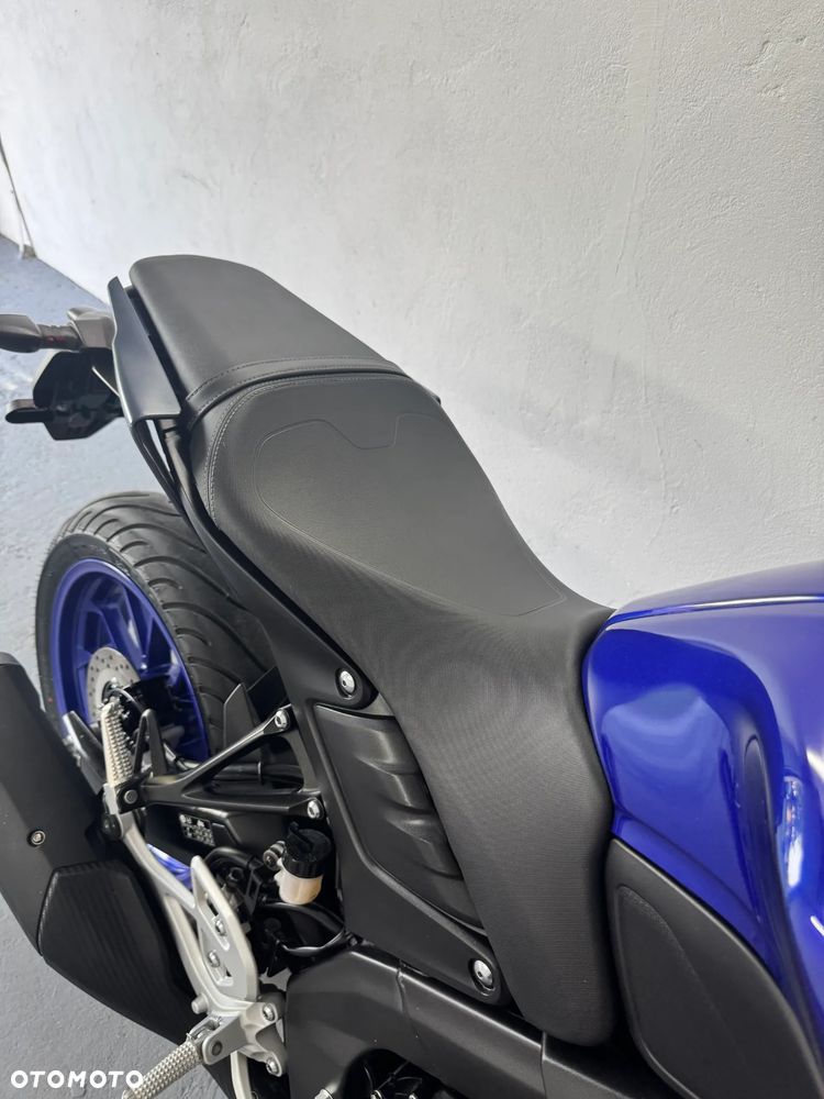Yamaha MT - 6