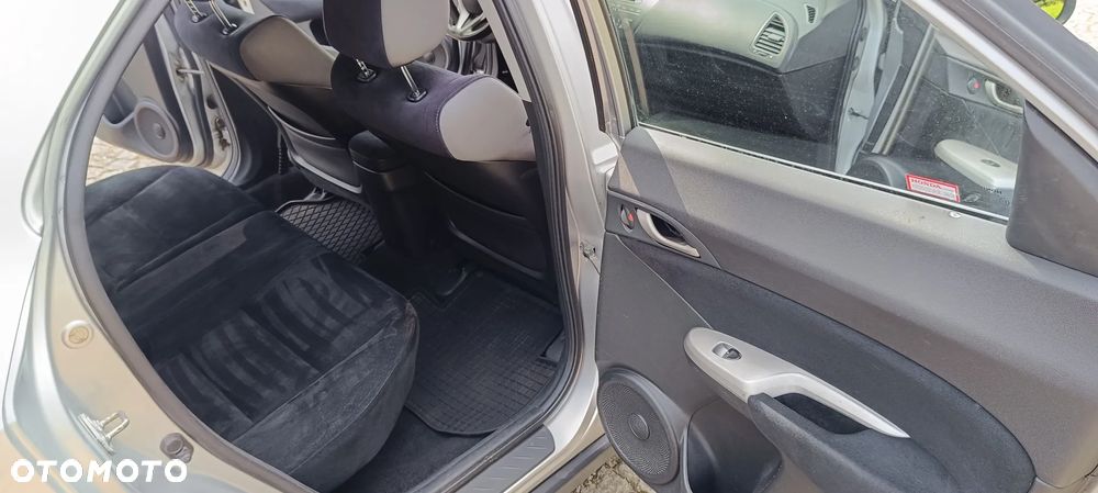 Honda Civic 1.8 Executive - 14