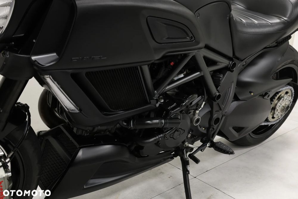 Ducati Diavel - 36