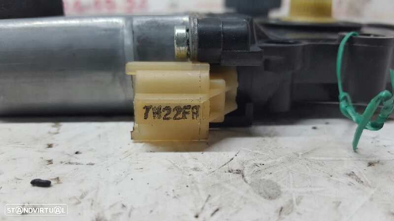 MOTOR ELEVADOR TRASEIRO ESQUERDO HYUNDAI I30 CLASSIC - 4