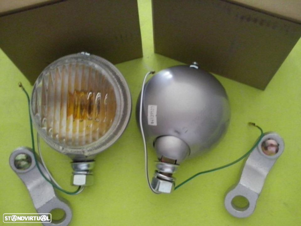 Faróis Farol de Nevoeiro Toyota Land Cruiser Bj40 (NOVOS) - 2