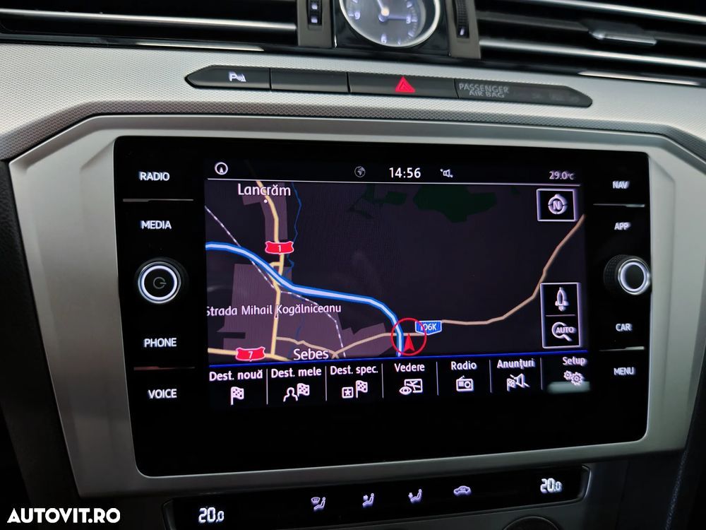 Volkswagen Passat 1.6 TDI SCR DSG Comfortline - 17