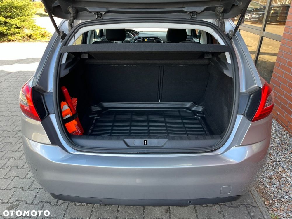 Peugeot 308 BlueHDi 130 Active Pack - 26