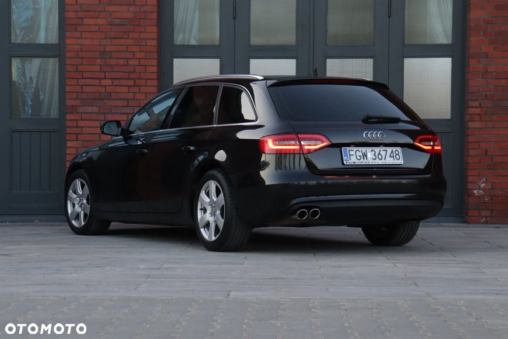Audi A4 Avant 2.0 TDI ultra DPF Attraction - 15