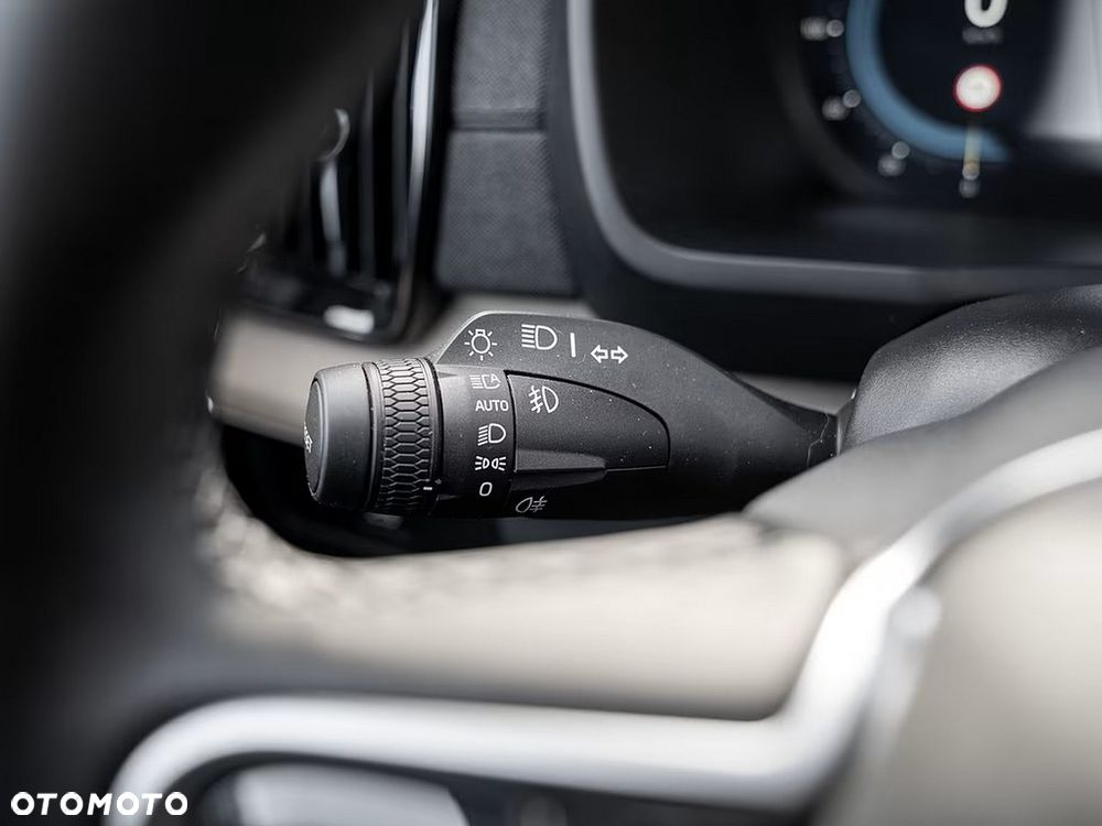 Volvo XC 90 B5 B AWD Plus Bright 7os - 19