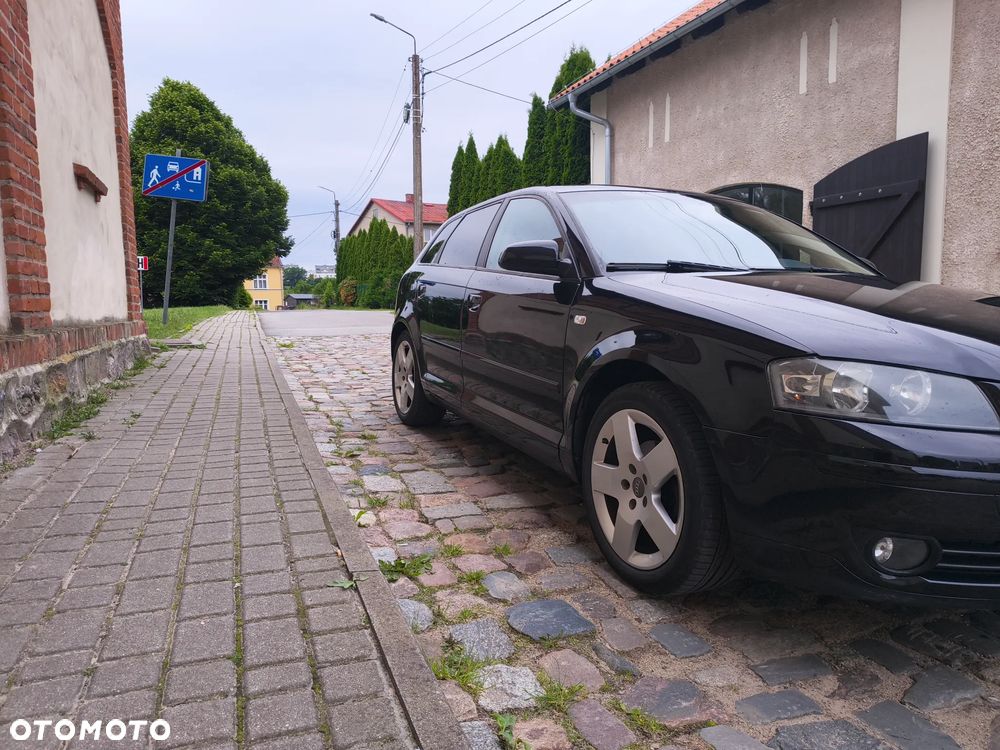 Audi A3 Sportback 1.6 tiptronic Attraction - 2