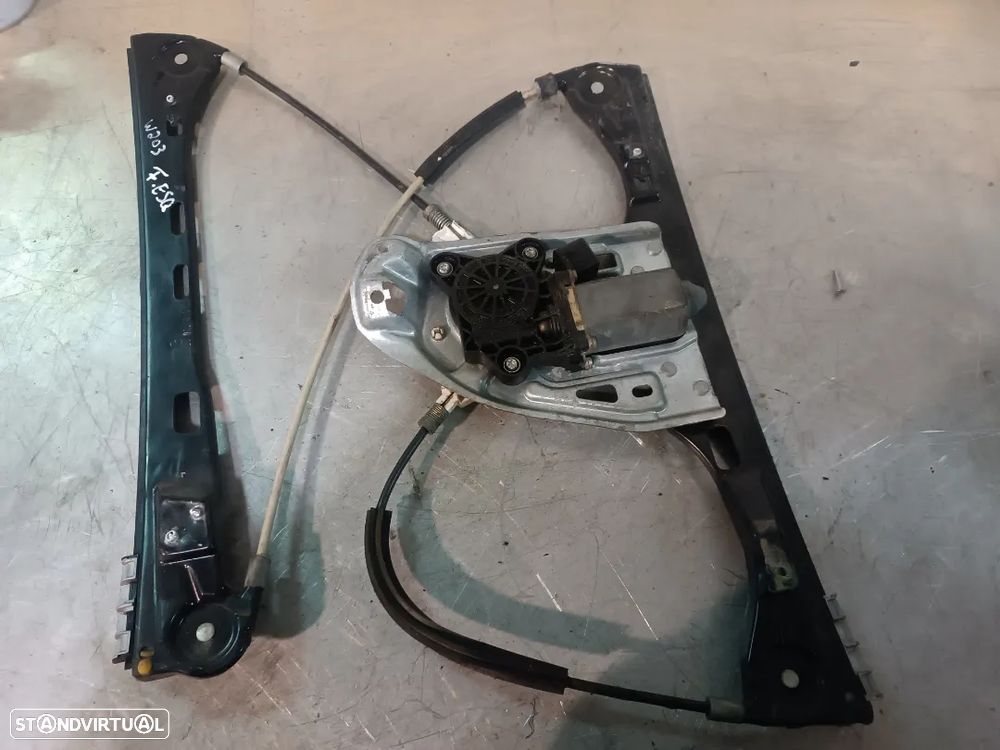 ELEVADOR DO VIDRO COMPLETO MERCEDES CLASSE C W203 - FRENTE ESQUERDO - TRAS ESQ / DIREITO - 1