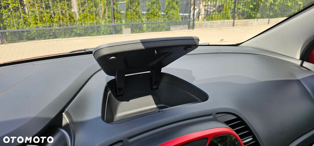 Renault Captur TCe 120 EDC Helly Hansen - 21