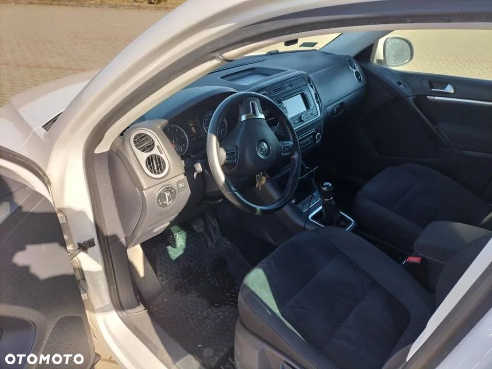 Volkswagen Tiguan 2.0 TDI Perfectline - 9