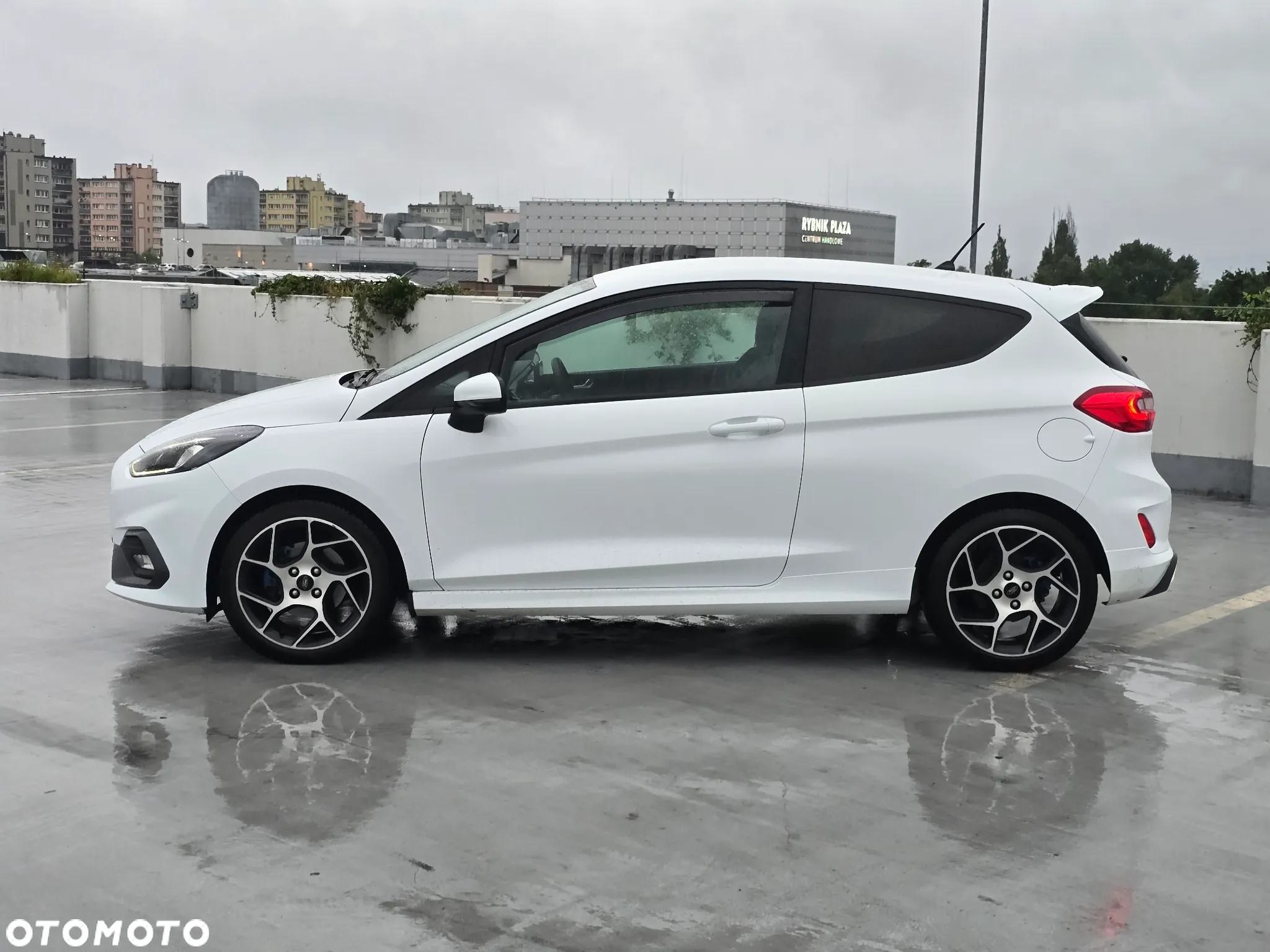 Ford Fiesta 1.5 EcoBoost S&S ST - 4