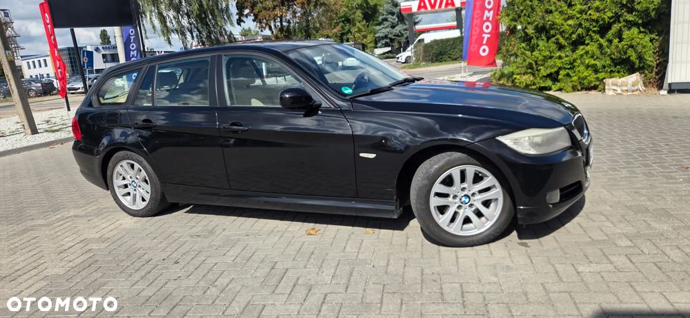 BMW Seria 3 318d DPF Edition Exclusive - 20