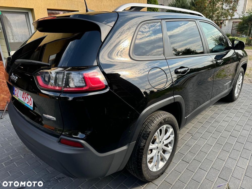 Jeep Cherokee - 3