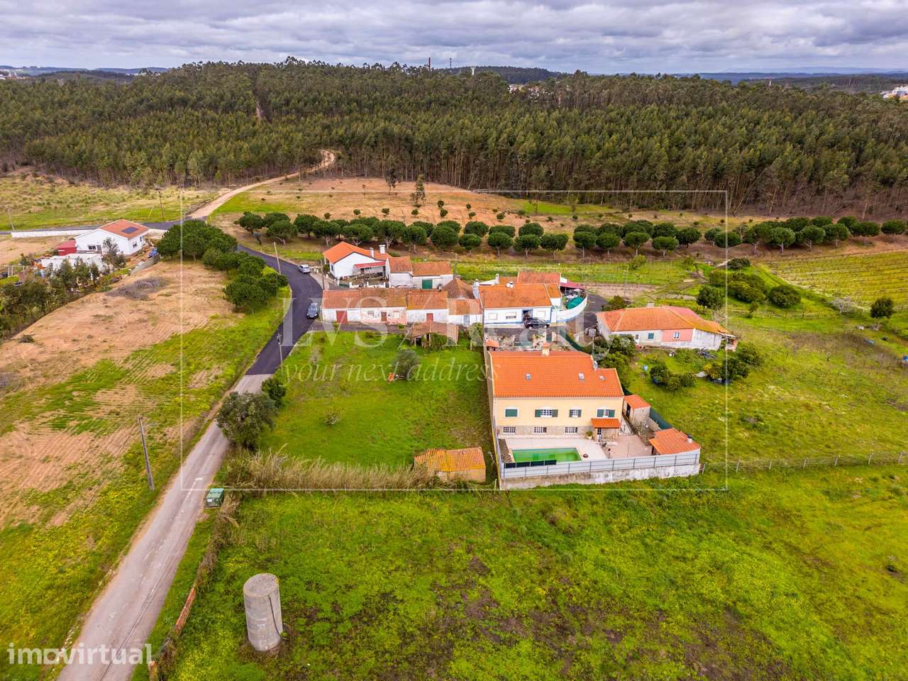 Terreno Urbano com 1.127m² - viabilidade de Construção, Torres Vedras - Grande imagem: 2/15