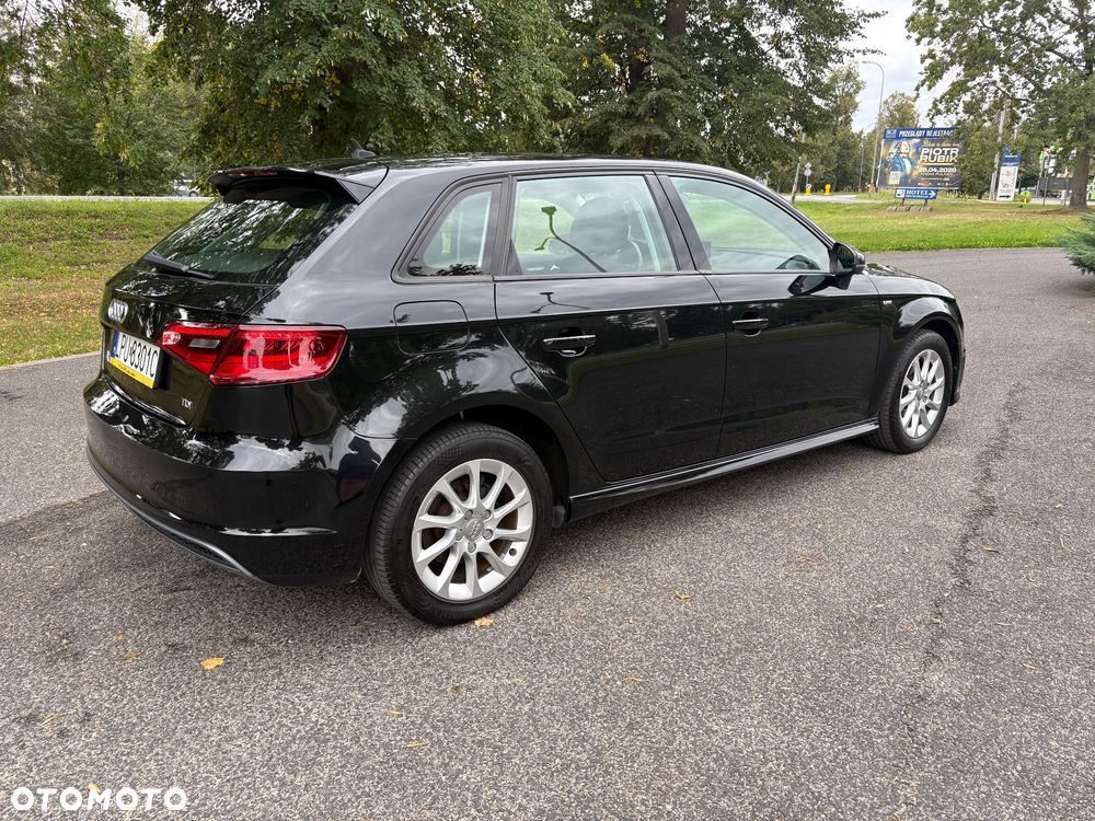 Audi A3 Sportback 1.6 TDI (clean diesel) S line Sportpaket - 5