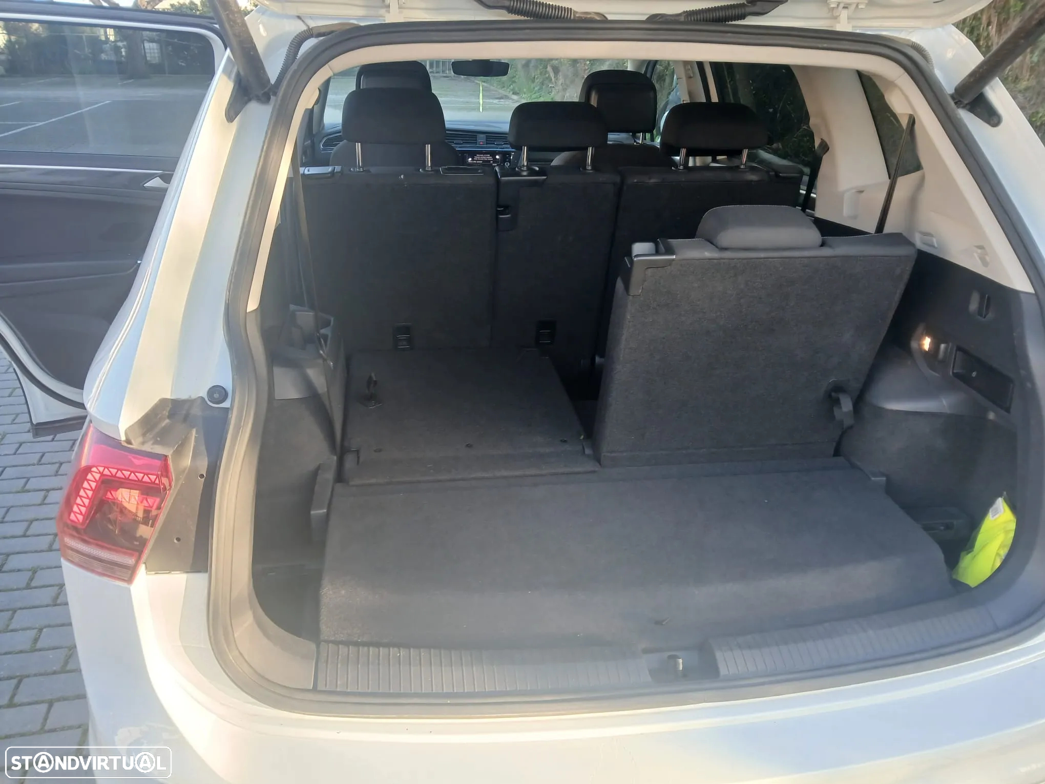 VW Tiguan Allspace 2.0 TDI Highine DSG - 6