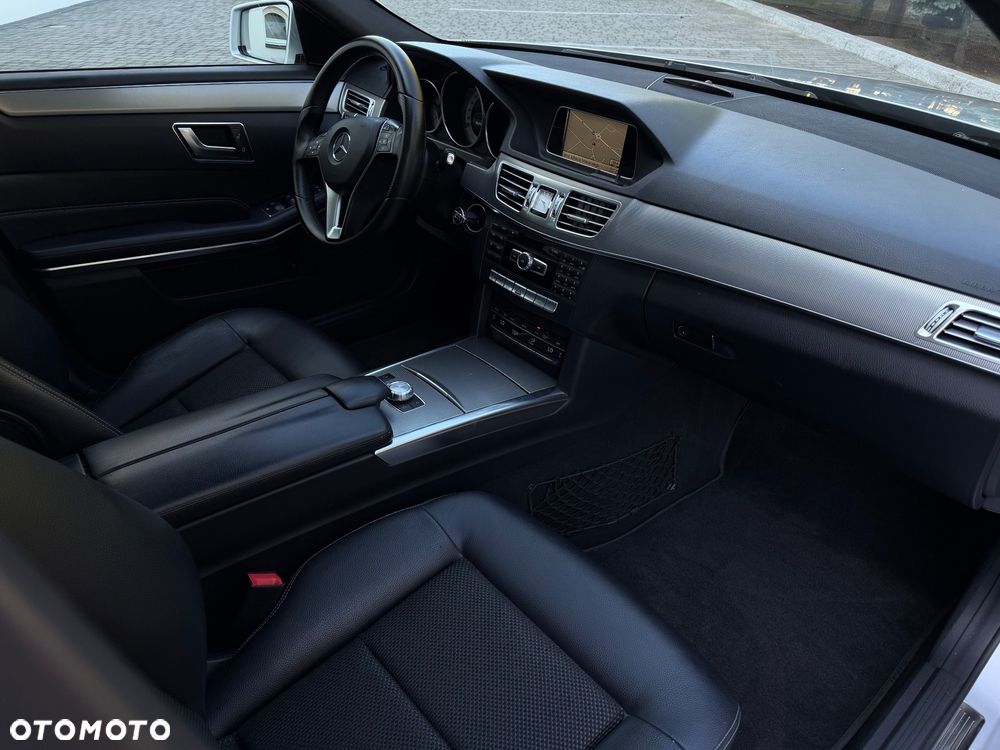 Mercedes-Benz Klasa E 220 CDI Automatik Avantgarde - 28