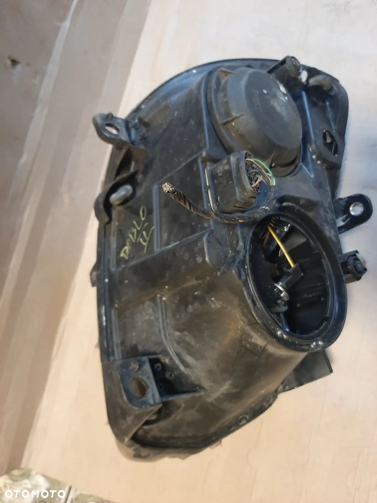 Lampa Fiat Doblo I lewa przód - 4