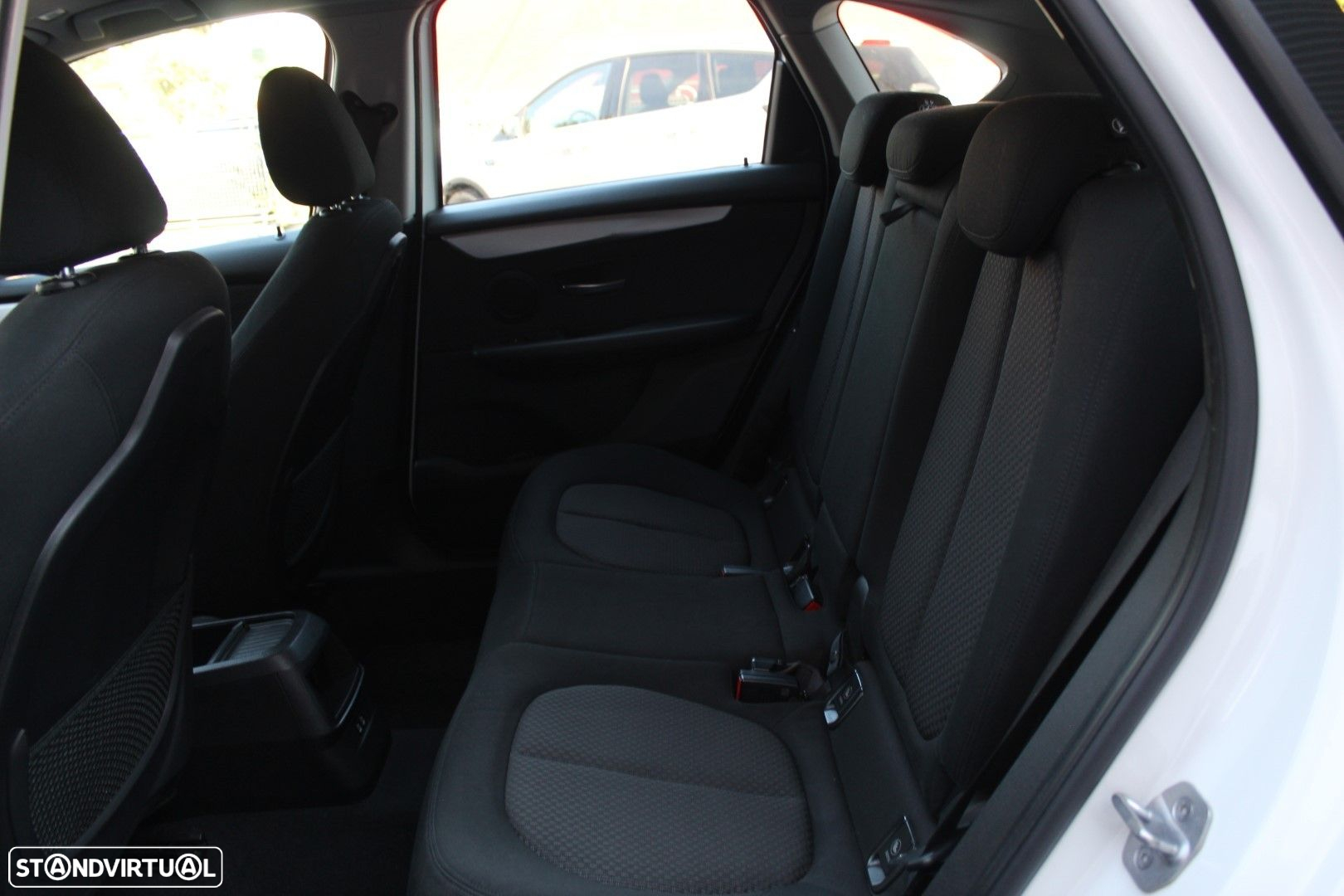 BMW 216 Active Tourer d - 25