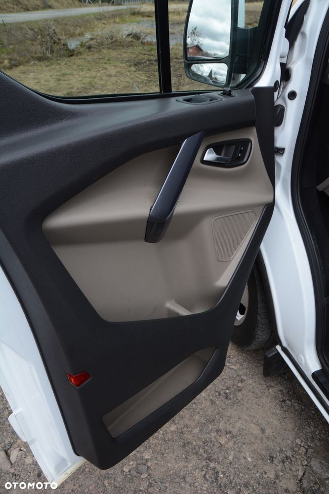 Ford Transit Custom - 26