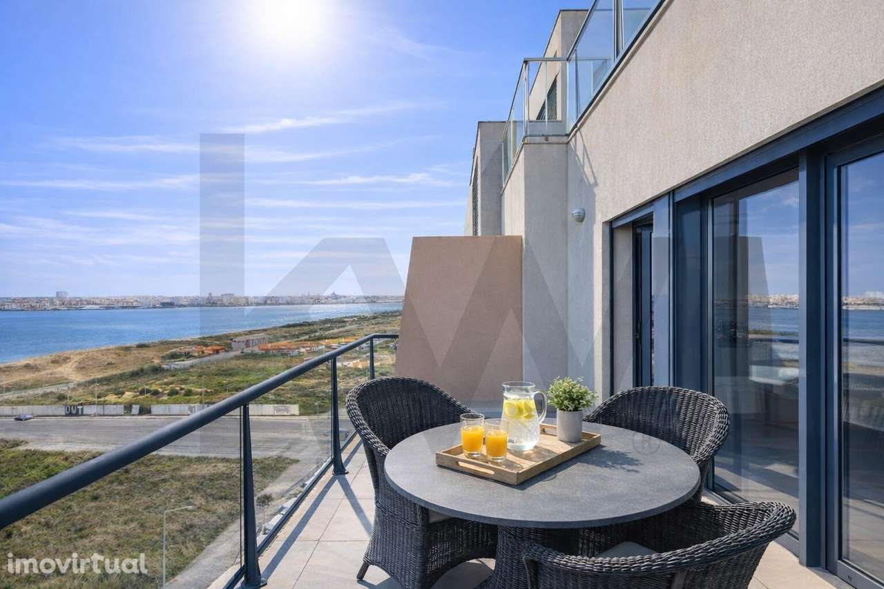 Penthouse Duplex T4 com Vista Tejo | Terraço, Piscina e Estacionamento - Grande imagem: 5/25