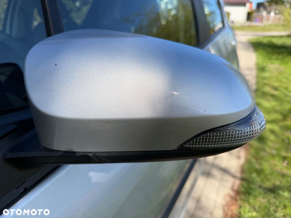 Toyota Yaris - 23