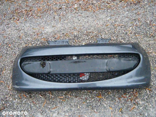 Zderzak przedni przód Peugeot 107  =RADOM