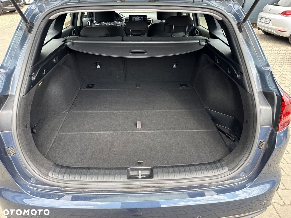 Kia Ceed 1.4 T-GDI M - 24