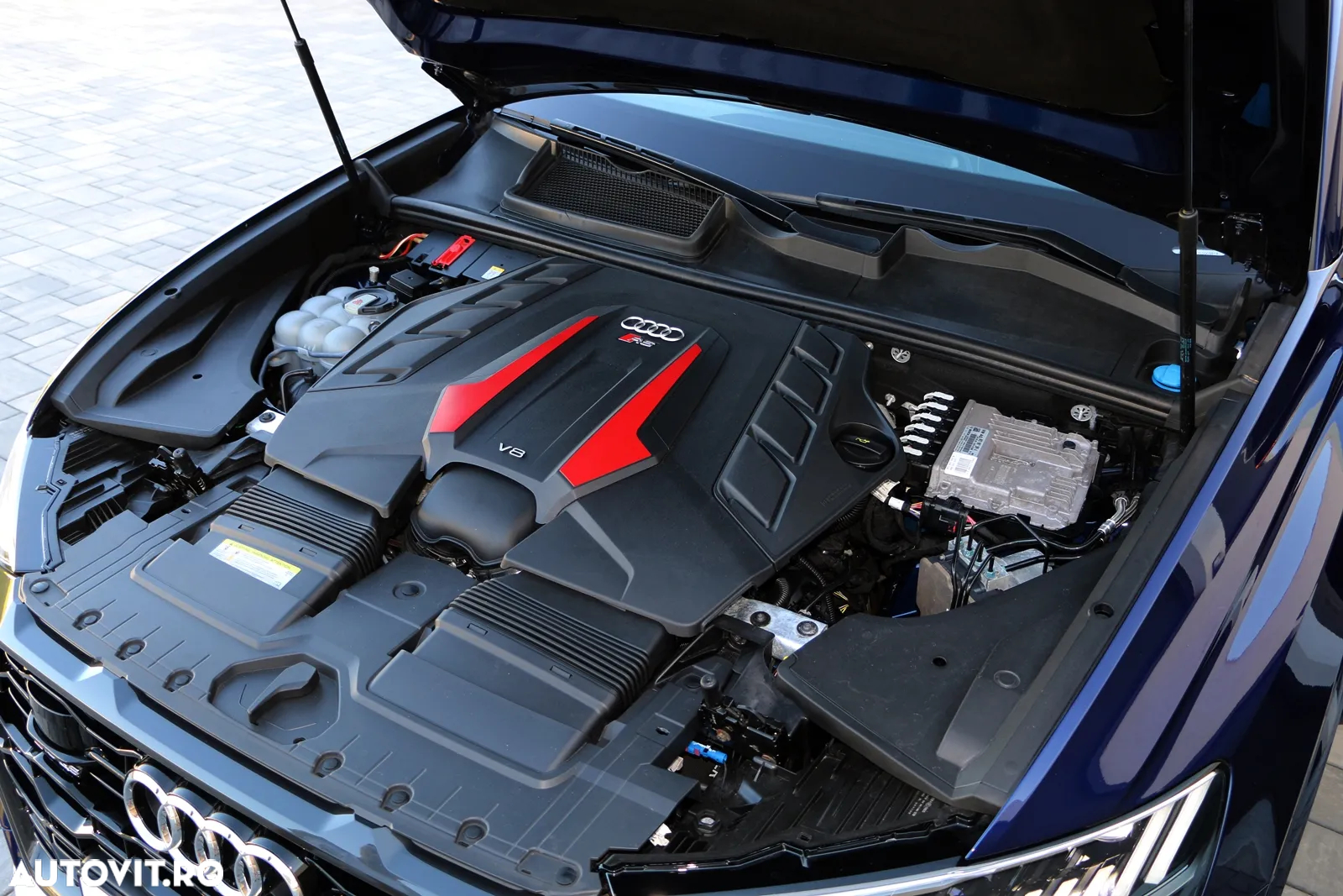 Audi RS Q8 TFSI quattro tiptronic - 28