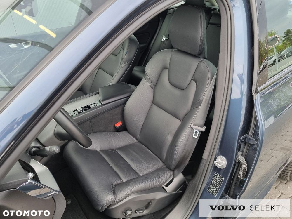 Volvo XC 60 - 13
