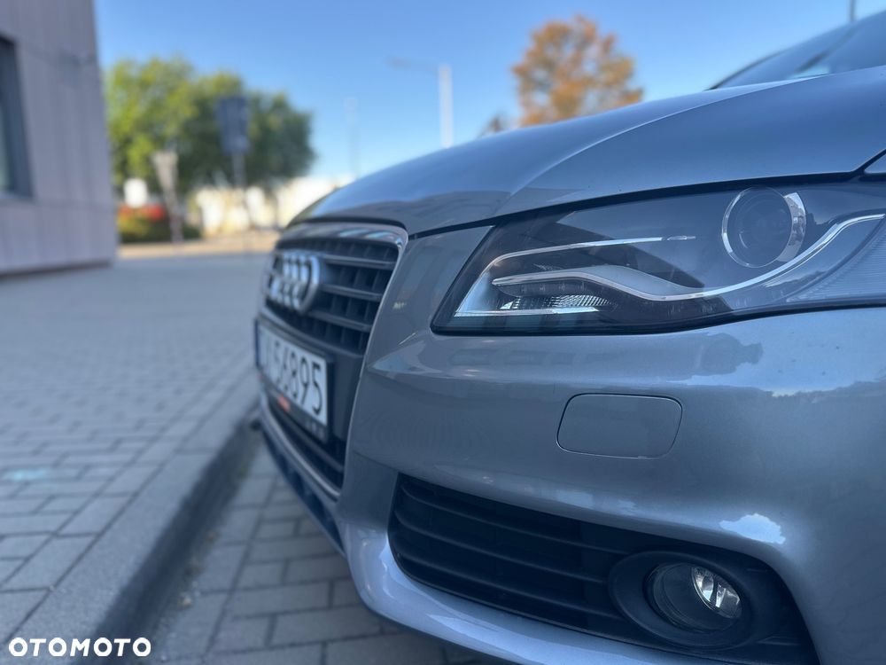 Audi A4 Avant 2.0 TDI DPF multitronic Ambiente - 13