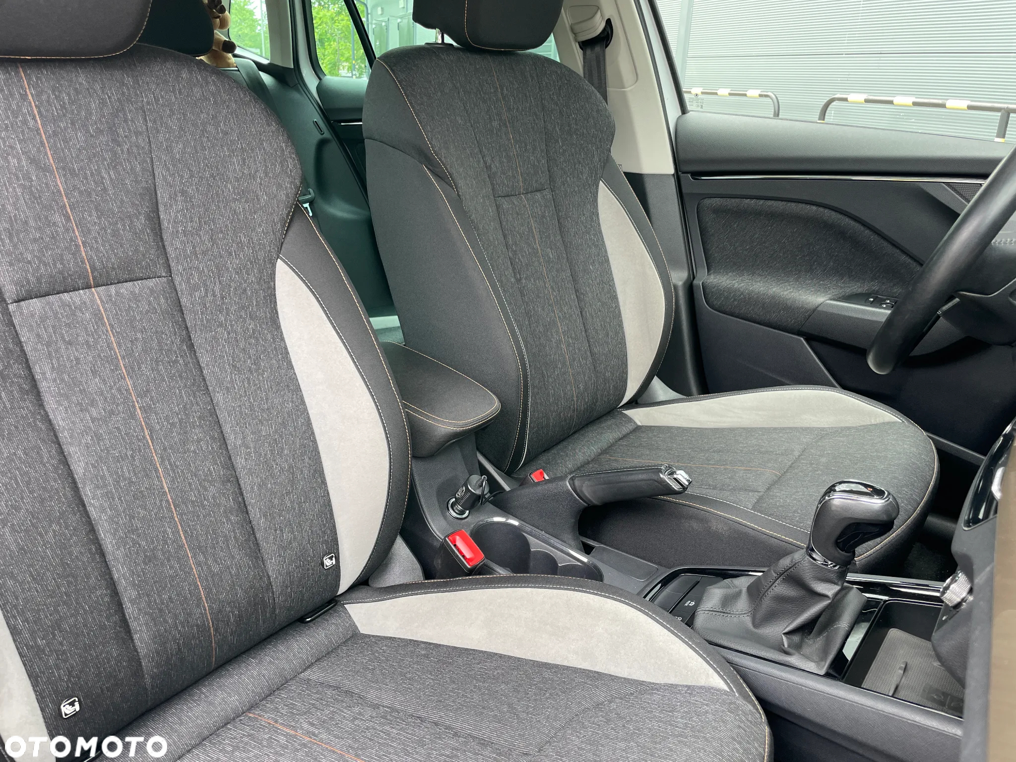 Skoda Kamiq 1.0 TSI Style DSG - 27
