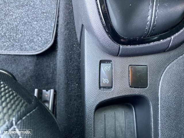 Renault Clio TCe 90 Limited - 22