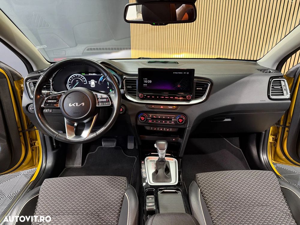 Kia XCeed 1.6 GDI DCT6 OPF Inspiration - 11