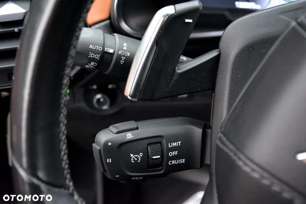 DS Automobiles DS 7 Crossback 2.0 BlueHDi Grand Chic - 32