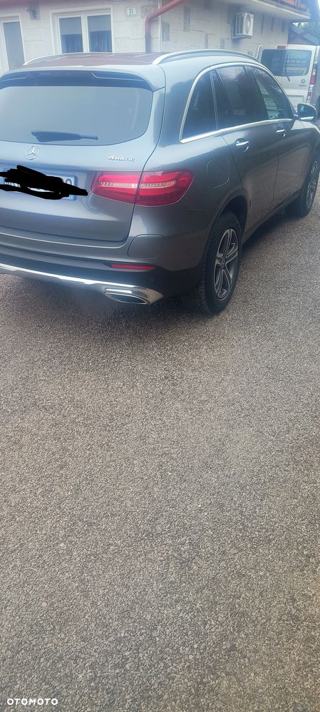 Mercedes-Benz GLC 350 e 4Matic 7G-TRONIC Exclusive - 5