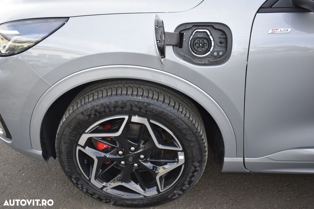 Ford Kuga 2.5 Duratec FWD PHEV ST-Line X - 6